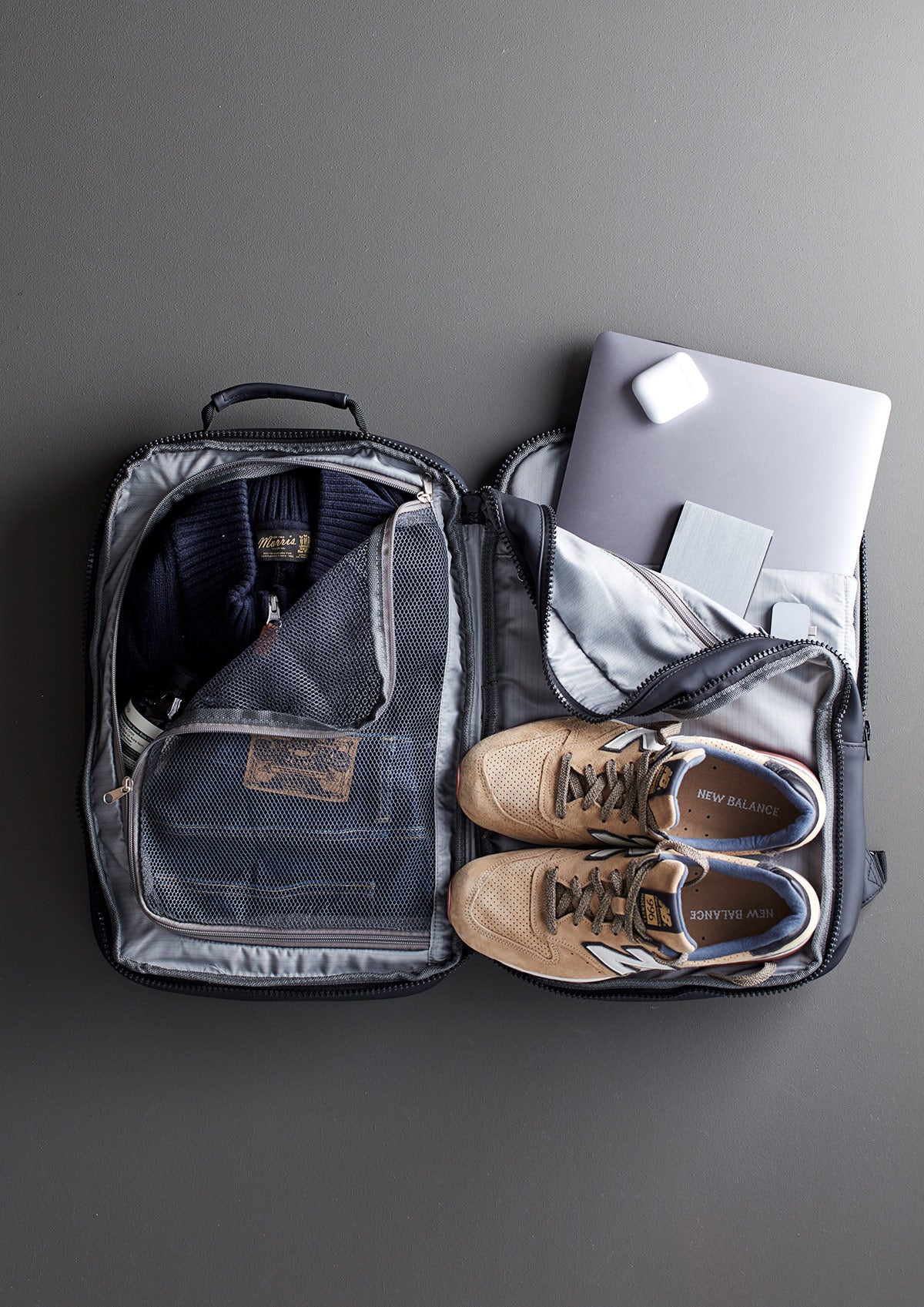 Baltimore travel backpack- Black – DECOVRY
